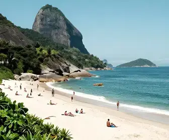 Arraial do Cabo: Descubra se Vale a Pena Visitar Arraial do Cabo: Descubra se Vale a Pena Visitar