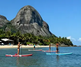 Atrações do Stand Up Paddle em Arraial do Cabo: Um Guia Completo