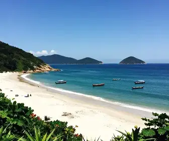 Bate-Volta Imperdível: Arraial do Cabo a Cabo Frio