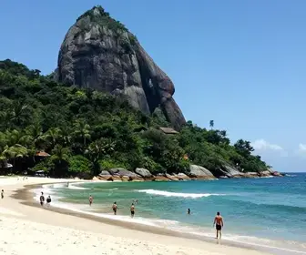 Descubra o Melhor Roteiro pela Região dos Lagos em Arraial do Cabo