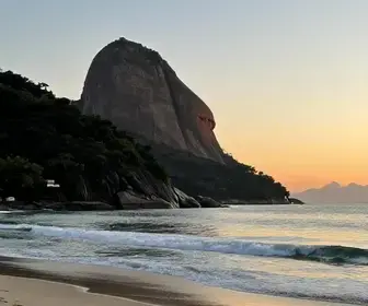 Descubra o Pontal do Atalaia: O Paraíso Escondido em Arraial do Cabo