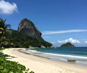 Praia dos Anjos: Um Guia Completo do Bairro em Arraial do Cabo