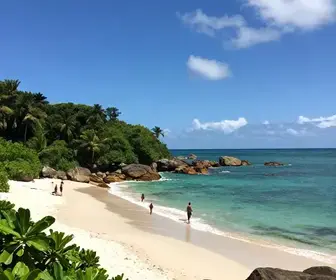 Prainhas do Pontal do Atalaia: O Paraíso Escondido em Arraial do Cabo